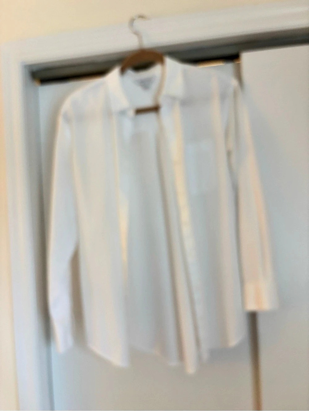 Nine West Button Down Blouse in White Size Small